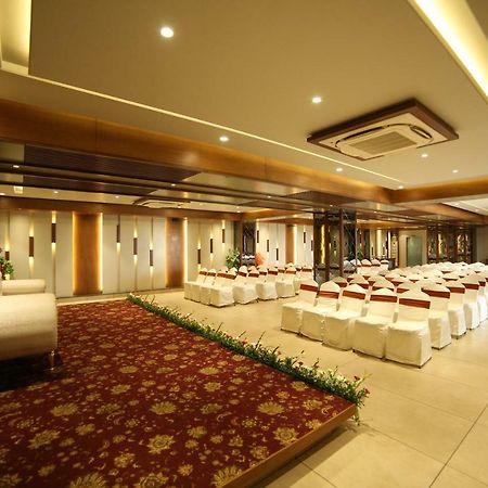 Hotel Avaante Ahmedabad Formerly Known As The Orchid Hotel Kültér fotó