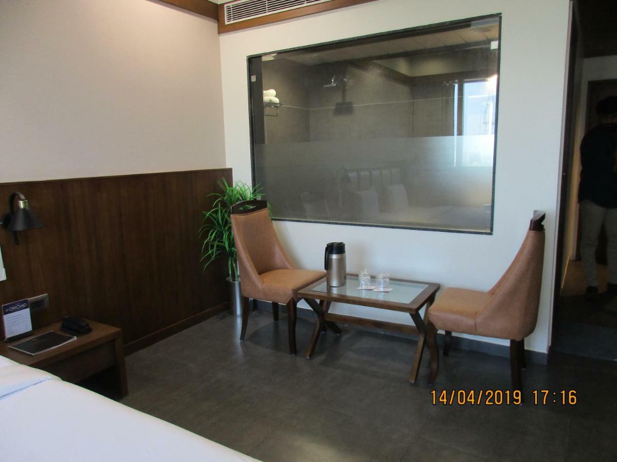 Hotel Avaante Ahmedabad Formerly Known As The Orchid Hotel Kültér fotó
