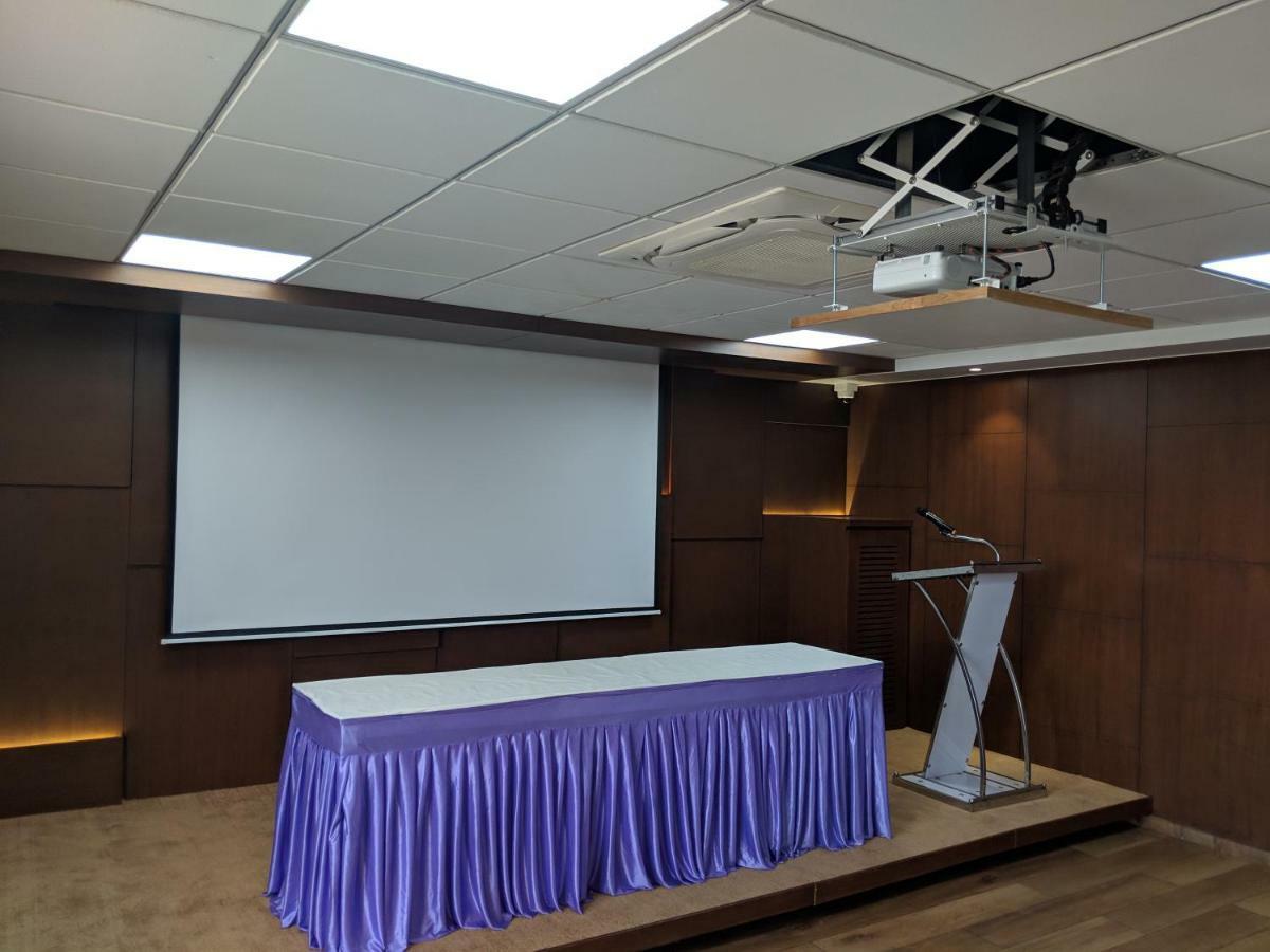 Hotel Avaante Ahmedabad Formerly Known As The Orchid Hotel Kültér fotó