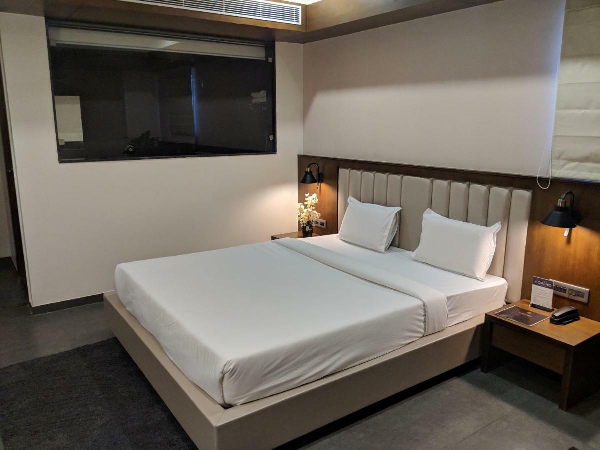 Hotel Avaante Ahmedabad Formerly Known As The Orchid Hotel Kültér fotó